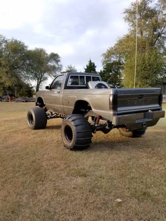 Chevy S10 Mud Truck for Sale - (KS)